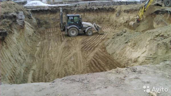 Копка котлованов в Новогрдке - Изображение #1, Объявление #1682426