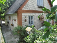 Дом в хорошем месте с участком в городе - Изображение #1, Объявление #701849