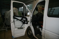 Передняя дверь мерседес спринтер стеклопластик - Изображение #2, Объявление #1450230