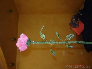 Прекрасная роза из бисера тонкой ручной работы с ажурными листочками, стразами и - Изображение #2, Объявление #805463