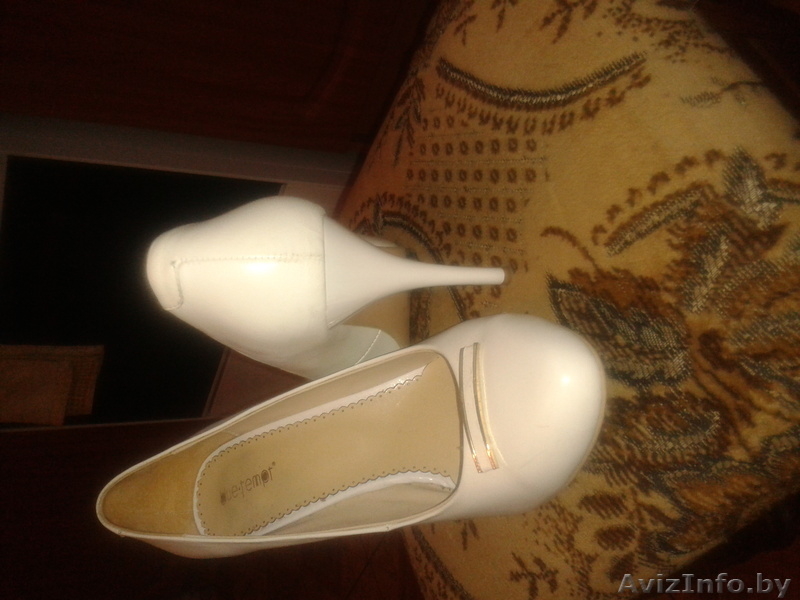женские белые туфли - Изображение #1, Объявление #764073